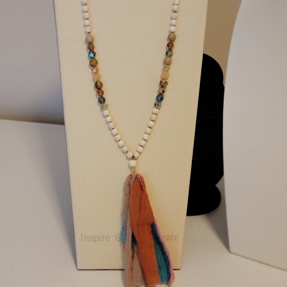 Howlite and Glass Fauceted Bead with Fabric Tassel Pendant Necklace - Picture 3 of 8